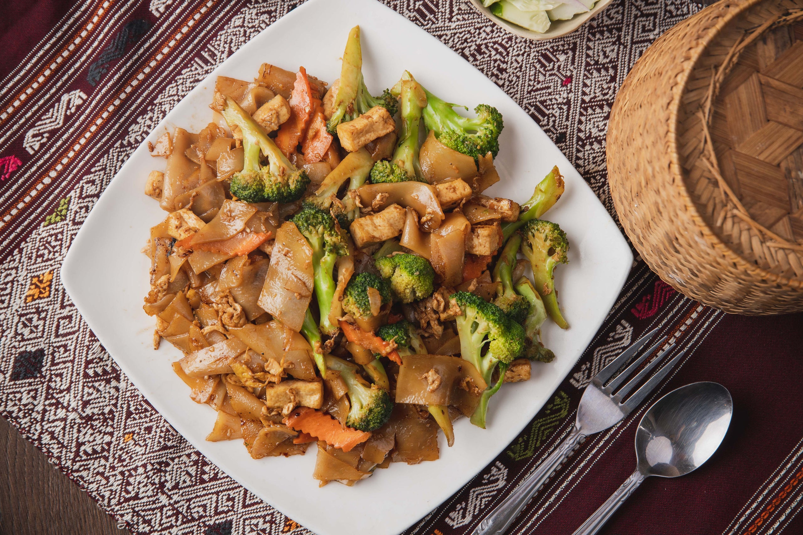 C Pad See Ew THAI SPOONS SUNNYVALE, CA